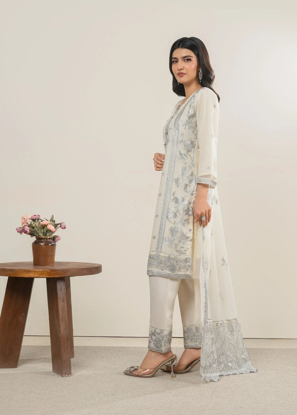 Cream chiffon 3 piece Pakistani party wear dress
