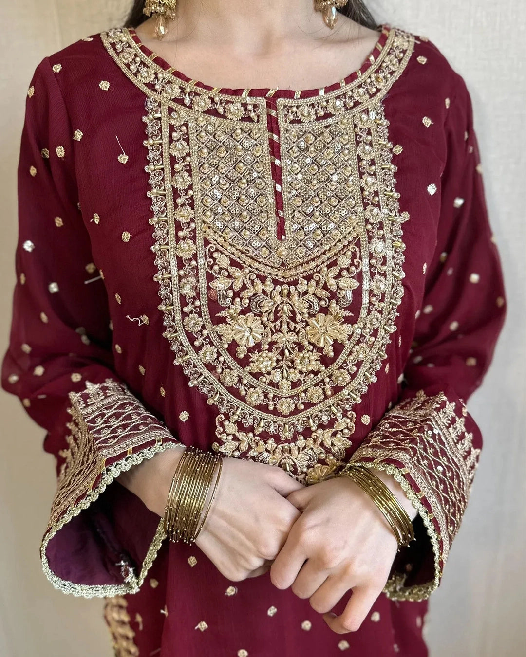 Ronaq-e-Mehfil Maroon Farshi Gharara